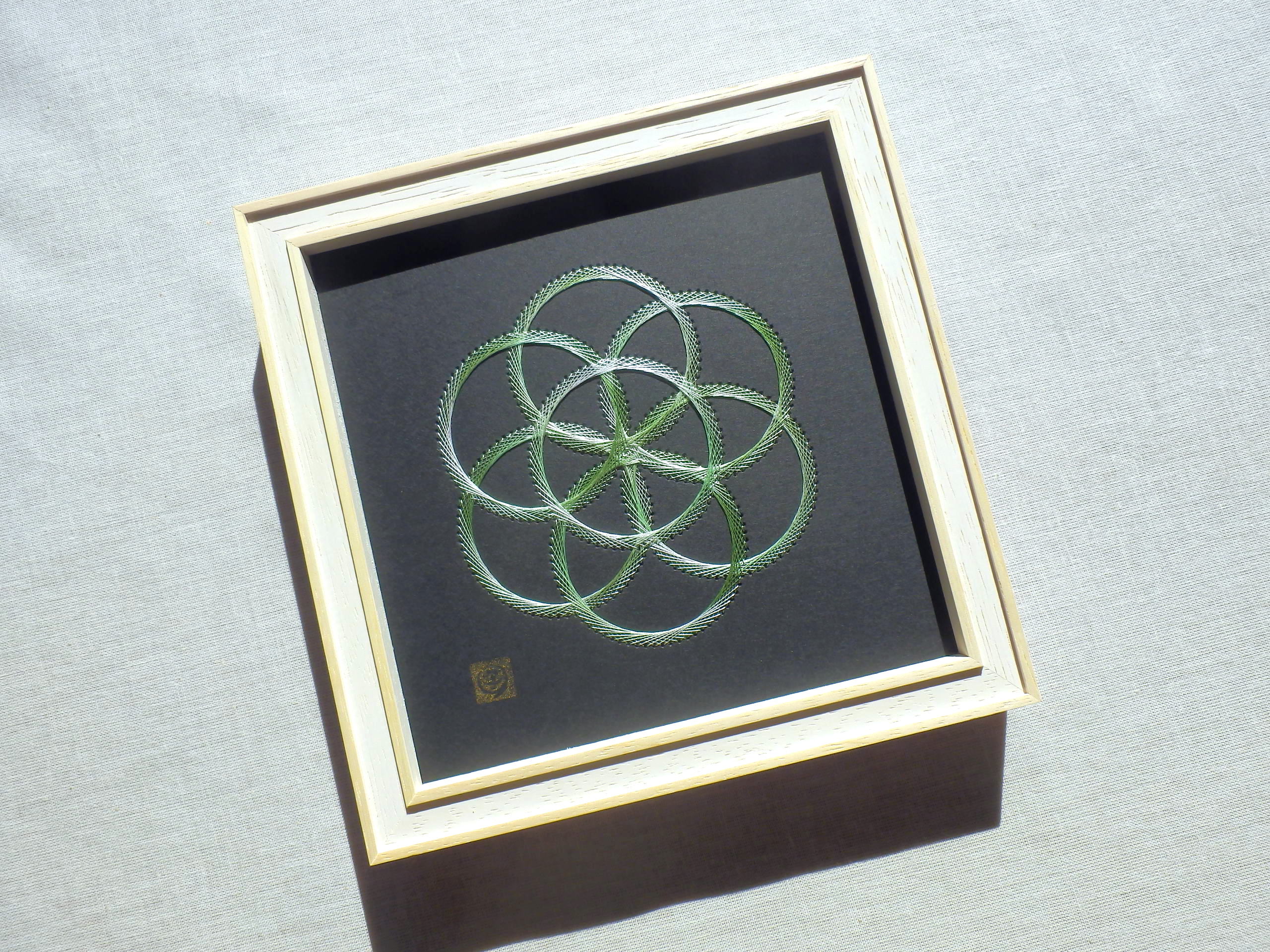 神聖幾何学シードオブライフ （額縁付） | itotooshi398 ー 糸とおし ー