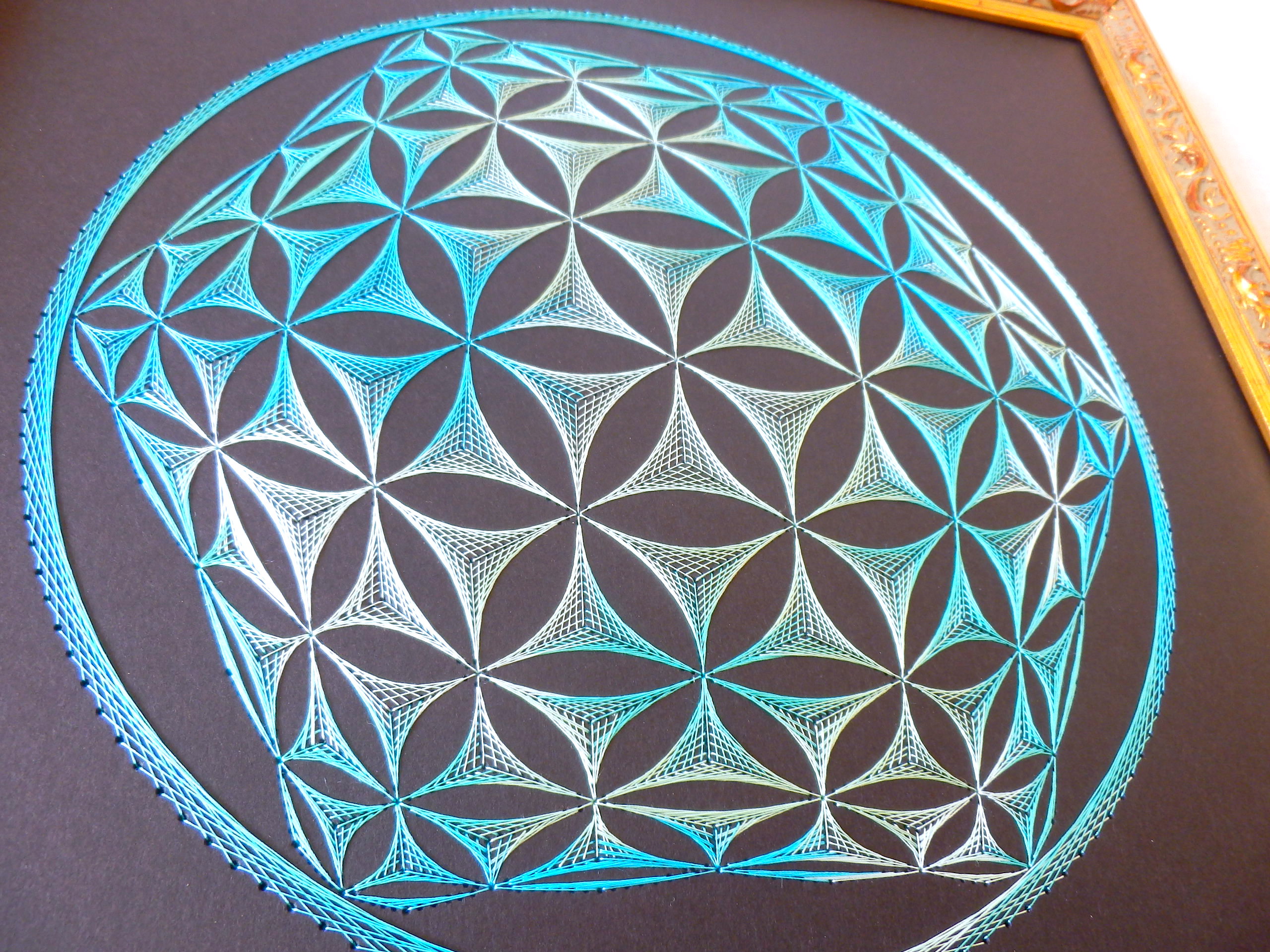 神聖幾何学フラワーオブライフ 3D （額縁付） itotooshi398 ー 糸とおし ー
